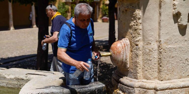 Consejos Esenciales para el Camino de Santiago en Verano