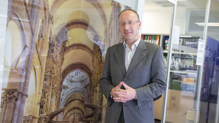 Francisco Singul: Un Experto que Navega el Pasado y Futuro del Camino de Santiago