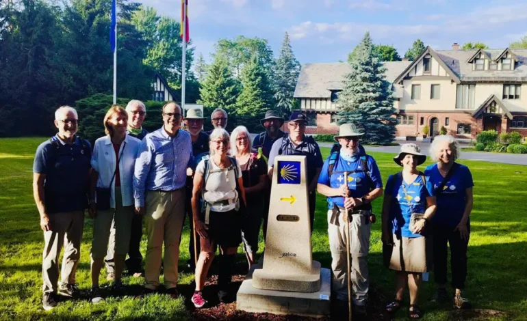  Inaugurado el Primer Mojón del Camino de Santiago en Ottawa
