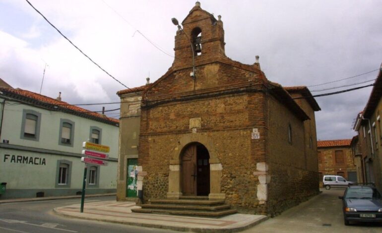  Descubre la Historia en el Camino: 19 Templos de León