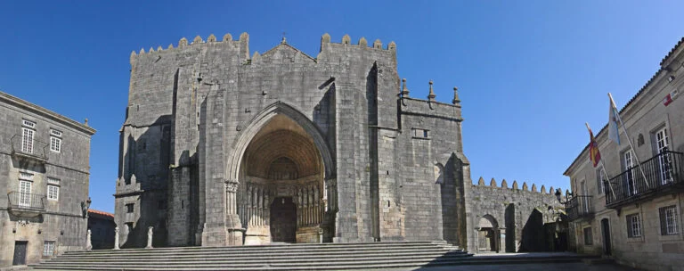 A Catedral de Tui no Camiño Portugués