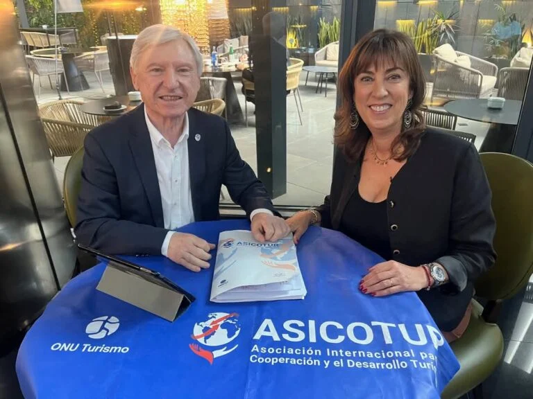 ASICOTUR refuerza su liderazgo internacional