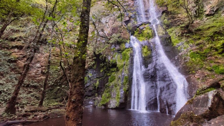 El “Salto del Ángel gallego”: la ruta secreta a una cascada