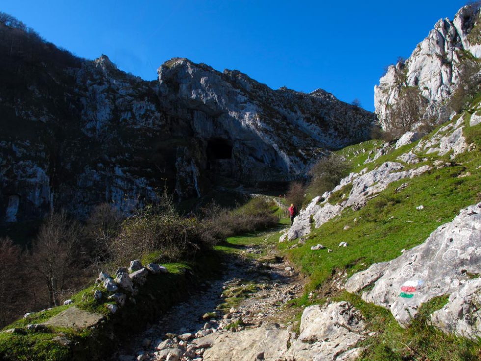 Zaini leggeri, pensieri profondi: Filosofia dei pellegrini