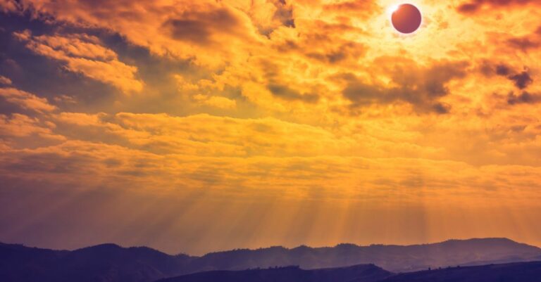 Camí de Sant Jaume 2026: guia per veure l'eclipsi solar