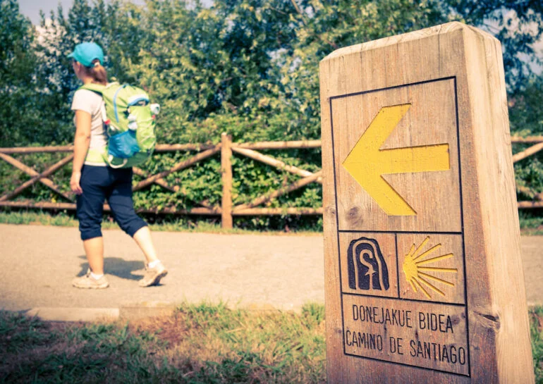 jakobsweg wandern pilgern frauen