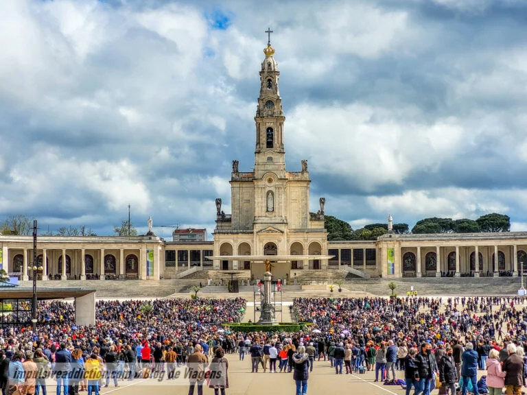 Santiago, Fátima y París: los tres caminos