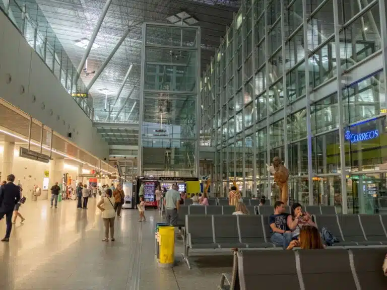 Santiago Airport reopens with direct flights to New York