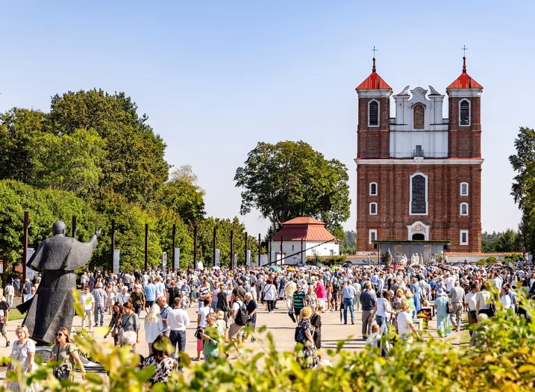 Lithuania Hosts International Religious Tourism Forum
