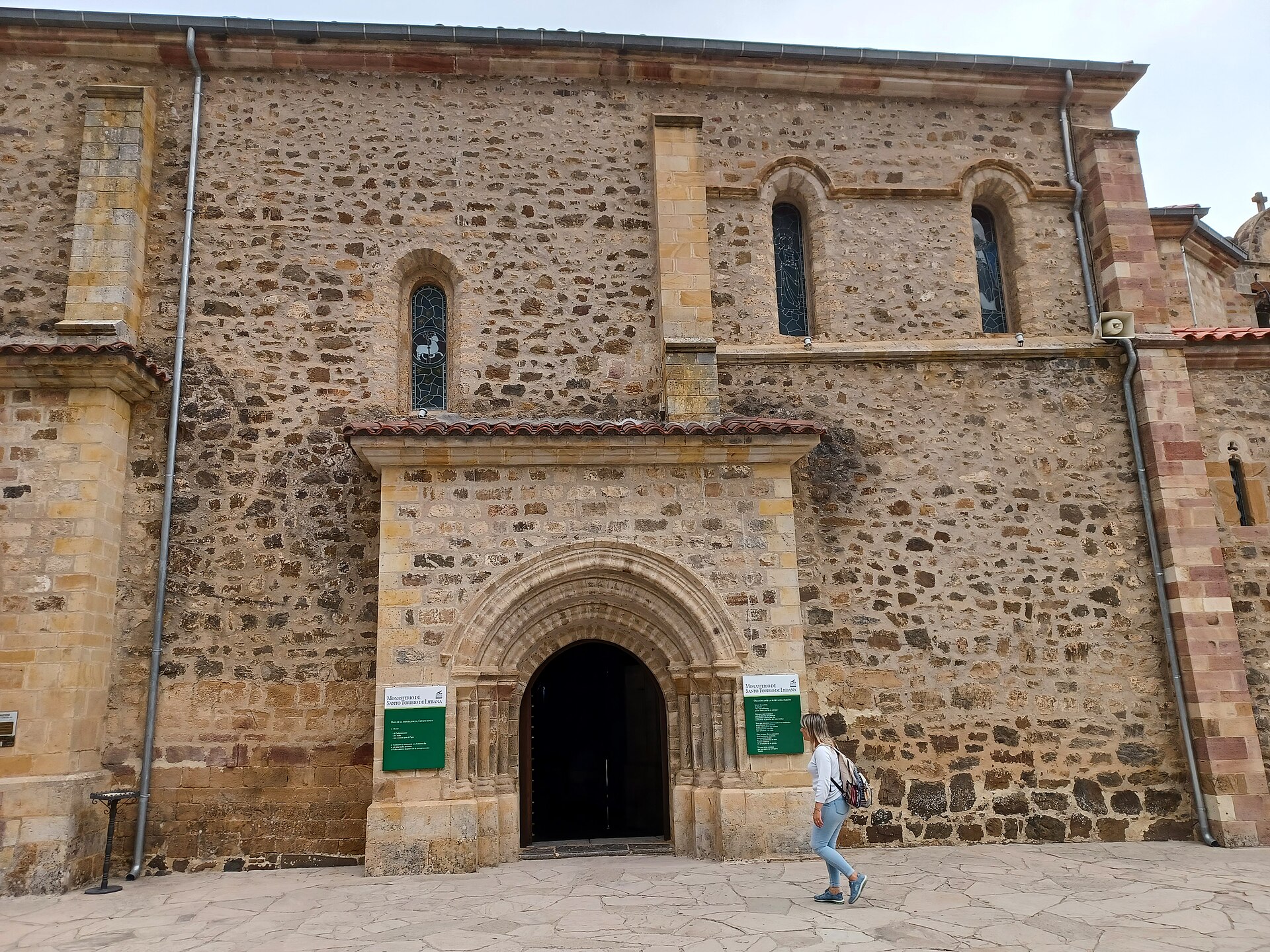 Església del Monestir de Sant Toribio de Liébana (Cantàbria)